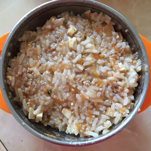 美味的青菜鳕鱼粥