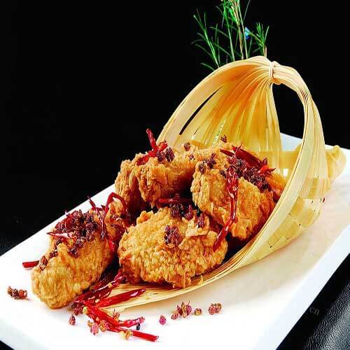 美味的鸡肉蒸芥菜干