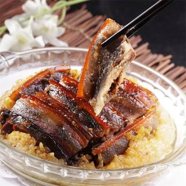 美味龙眼甜烧白