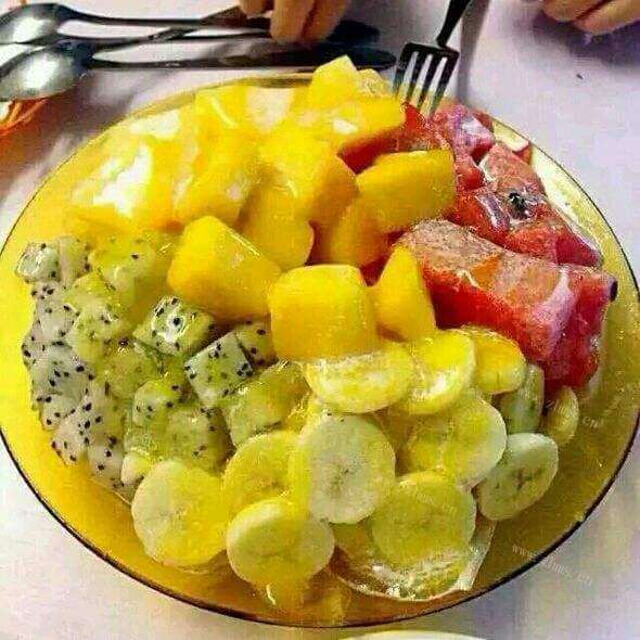 美味的杂果冰沙