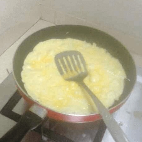 特下饭的蛋包饭做法图解1)