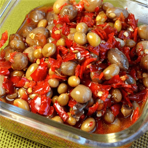 美味腌辣椒豆