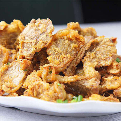 美味的酥炸平菇