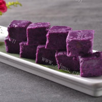 美味的紫薯奶糕