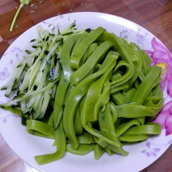 菠菜凉皮