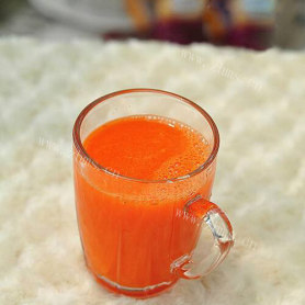 瘦身胡萝卜小番茄柳橙汁