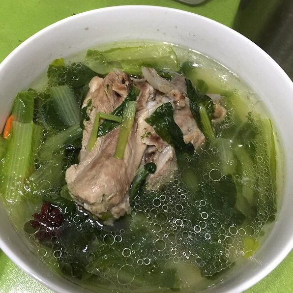 好喝的骨头白菜汤