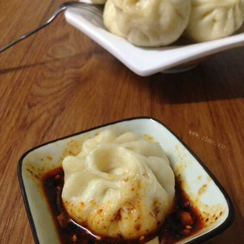 鲜美的三鲜小肉包 