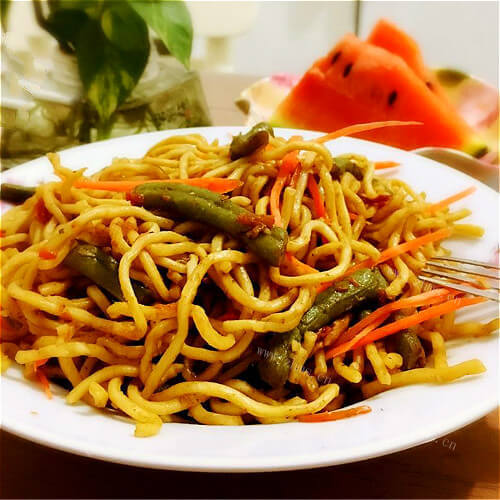 美味的干豆角焖面