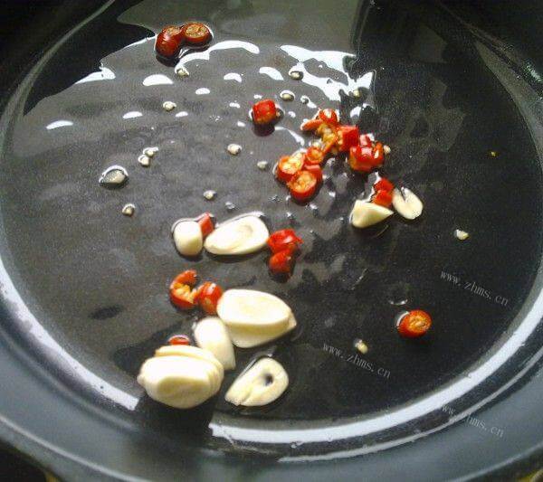香喷喷的小炒牛肉片做法图解2)