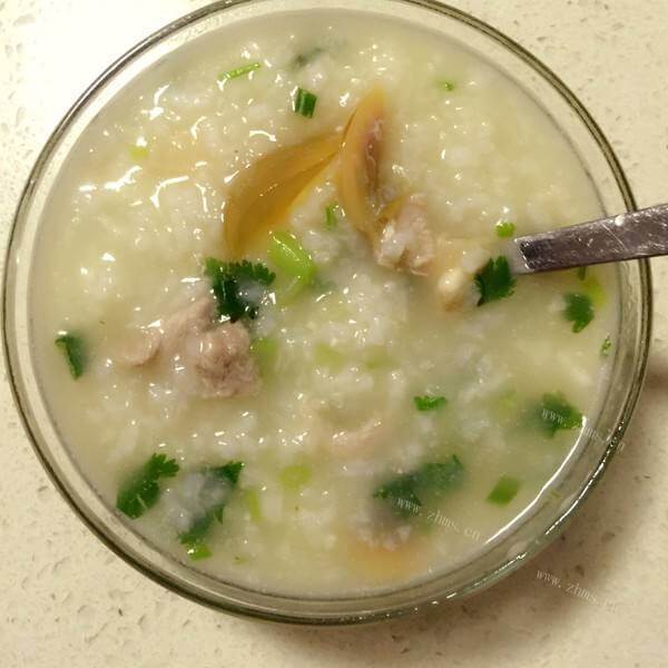 营养的皮蛋瘦肉粥