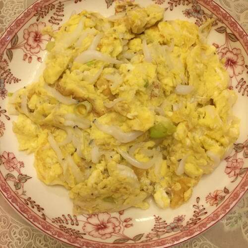 银鱼炒蛋