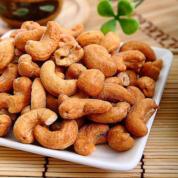 美味的三丝腰果