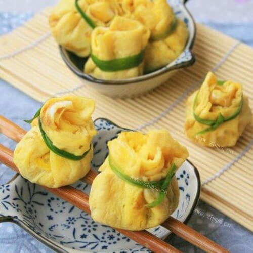 美味洋葱鸡蛋包