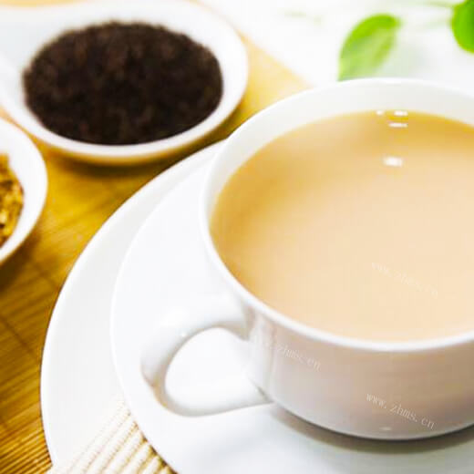 自制香醇奶茶