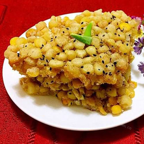 美味的椒盐玉米脆饼 