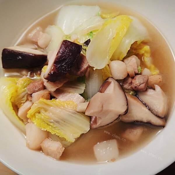 美味的香菇烧白菜