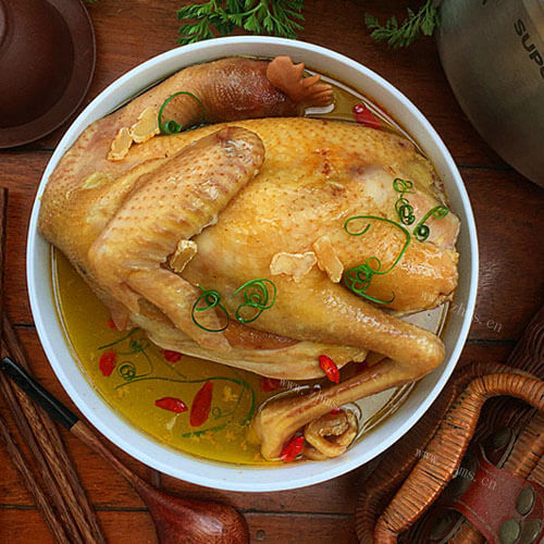 美味天麻核桃枸杞鸡汤