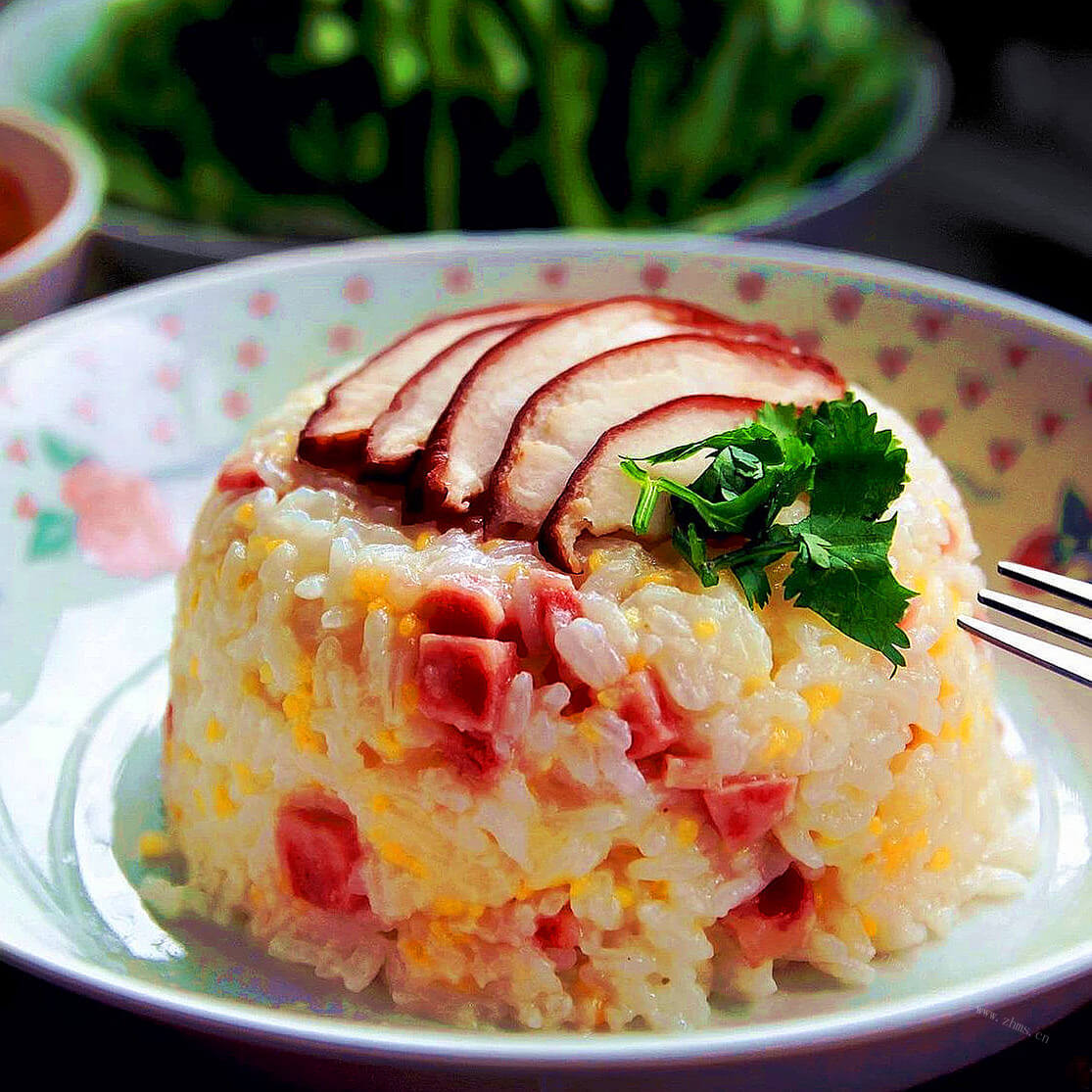 美味培根焖饭