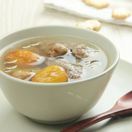 滋补无花果杏仁瘦肉汤