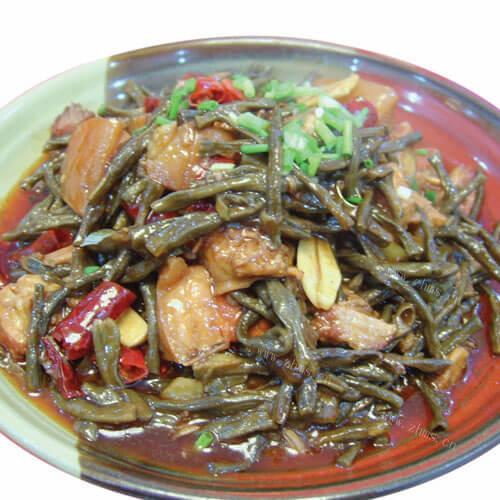 美味的干豆角烧肉