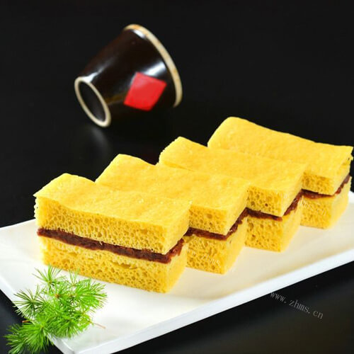 香甜的绿豆夹层发糕