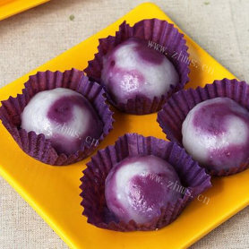美味的椰香紫薯卷