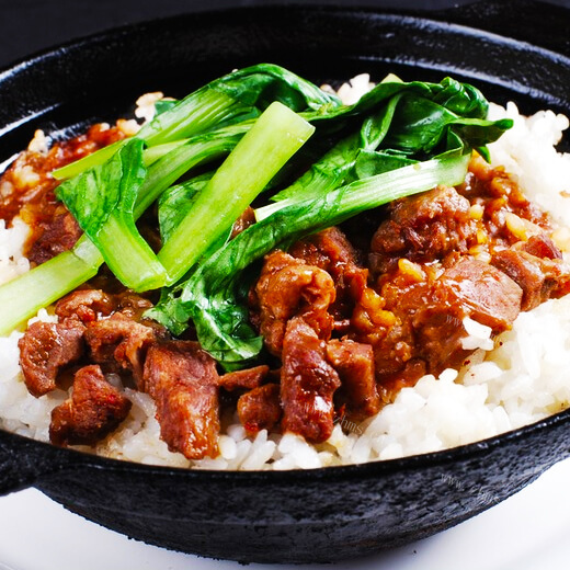 美味的姜辣牛肉煲