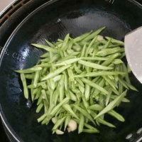 家常菜油焖四季豆的做法图解五