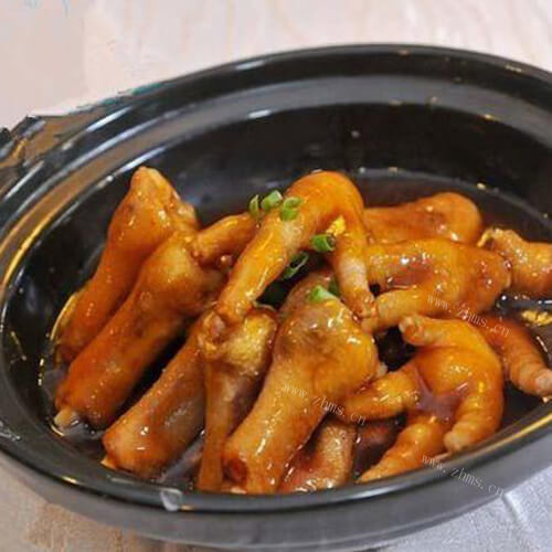 美味的酱焖鸡爪