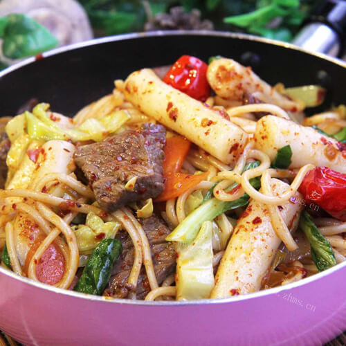 风味独特黑胡椒炒面