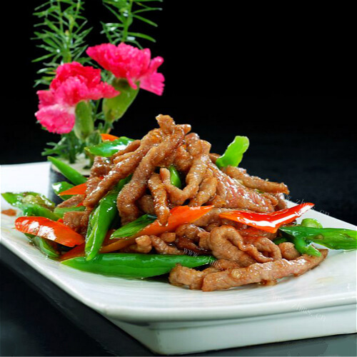 美味的青椒炒牛柳