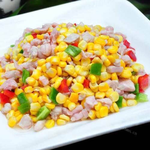 美味的玉米嫩兔