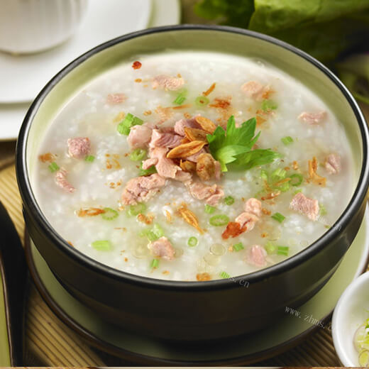 爽口的猪肉青菜粥 