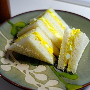 美味的鸡蛋三明治
