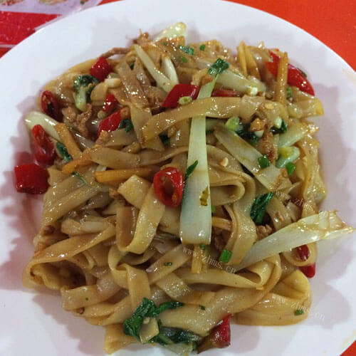 泡菜炒红薯粉#味道独特