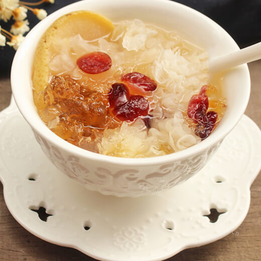 清凉的蔓越莓清凉夏日羹 