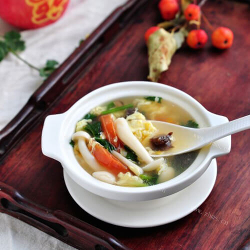 营养海参菌菇蛋花汤