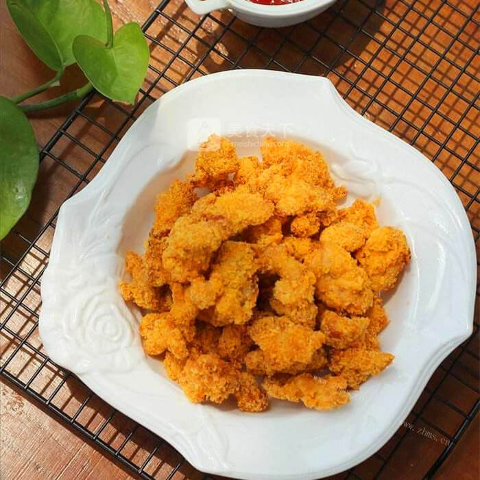美味自制薯片鸡米花