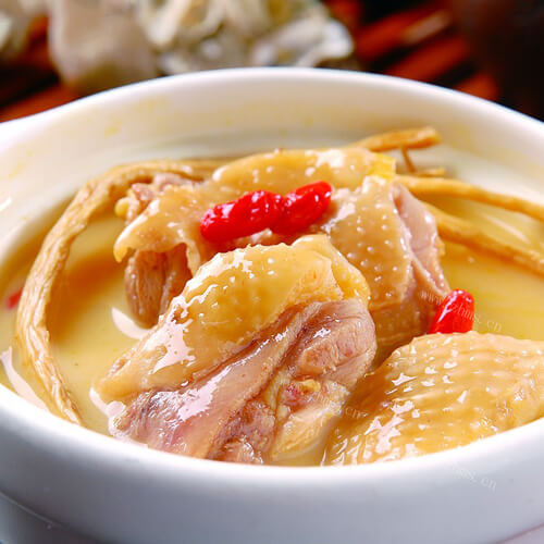 鲜香生姜煲鸡汤