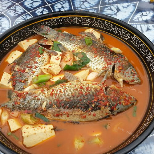 美味的酸辣娃鱼