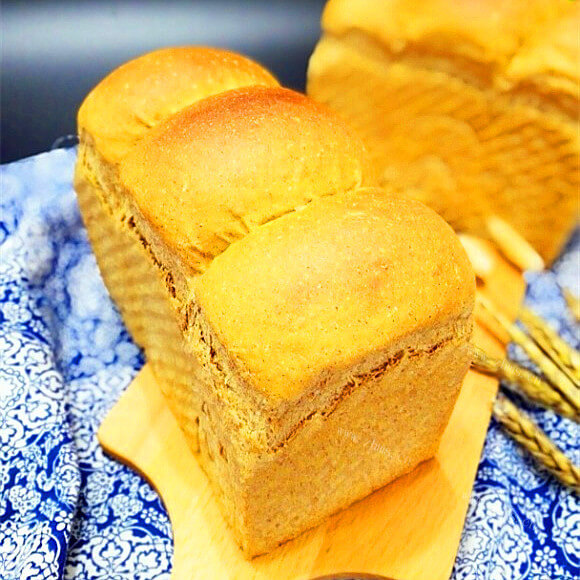 美味的黑麦红糖土司