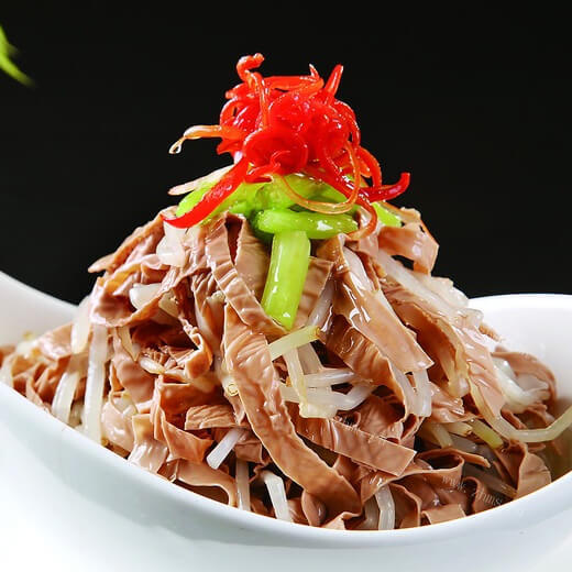 美味牛肉酱尖椒白菜炒年糕