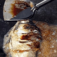 口舌生香的红烧鳊鱼的做法图解八