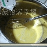 自制杨梅奶香冰棍做法图解4)