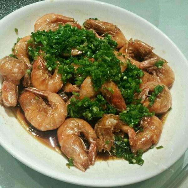 美味的葱油虾
