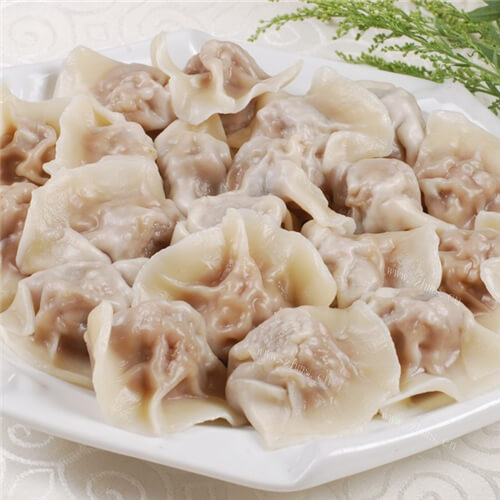 鲜美的猪肉扁豆陷饺子