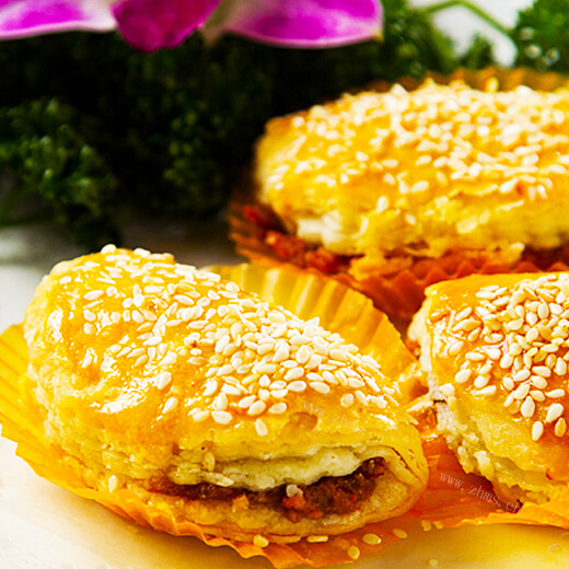 美味的豉汁排骨蒸芋头