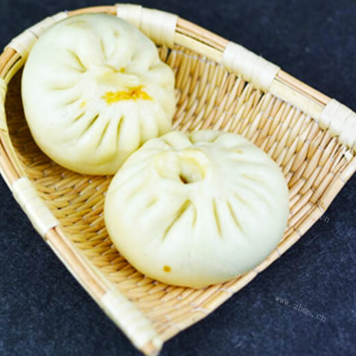 好吃的酱肉萝卜包子