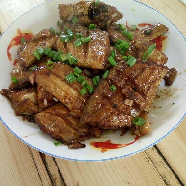 很不错的葱焗带鱼